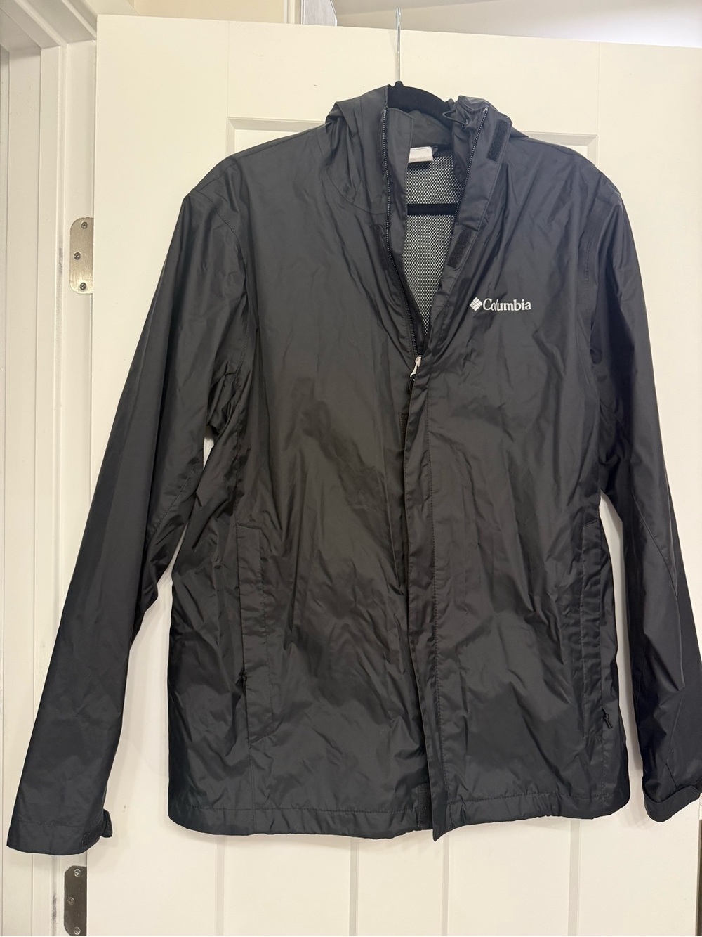 Columbia Black Men's Hooded Packable Raincoat